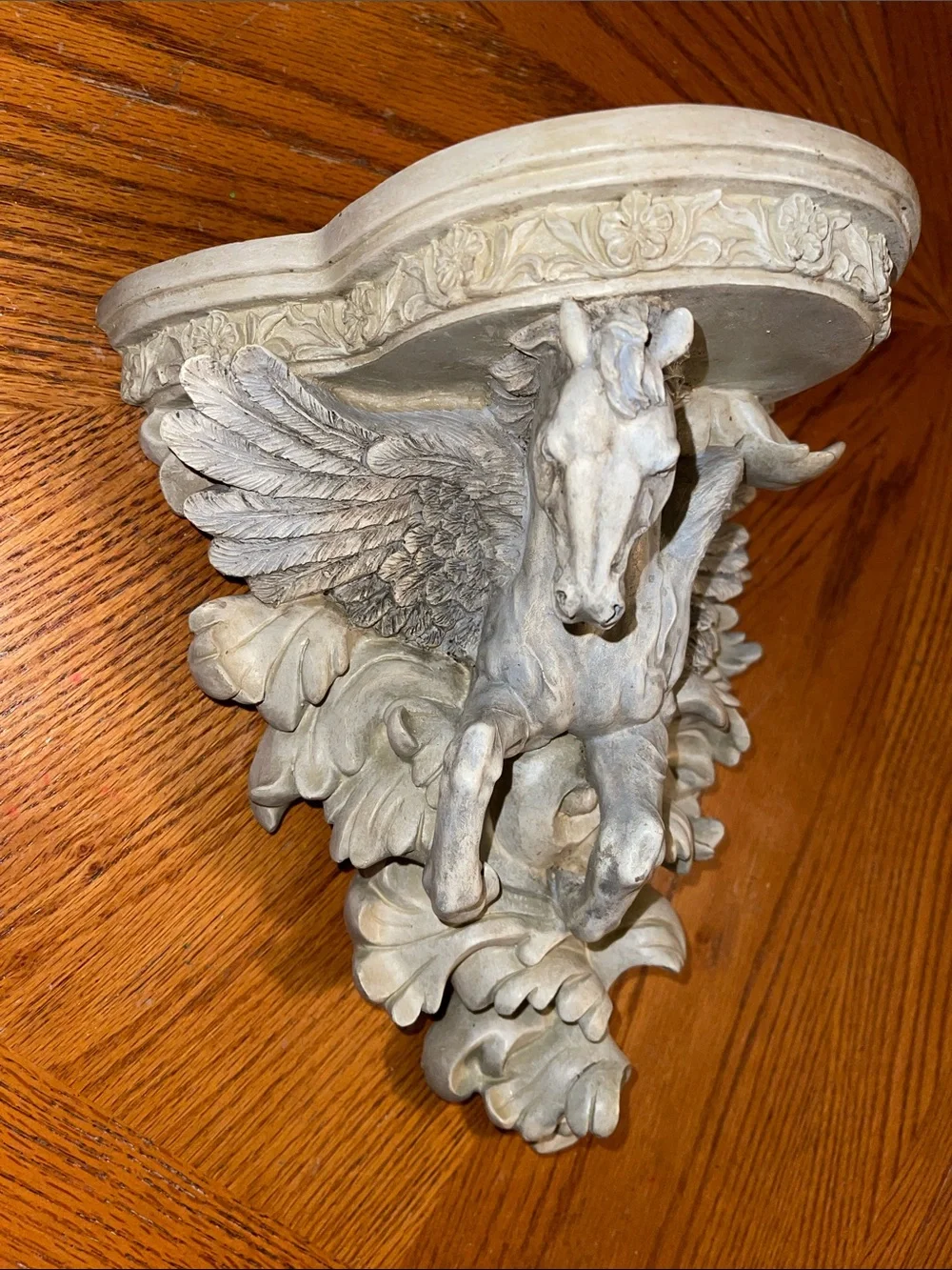 Flying Pegasus Wall Bracket in Antique White